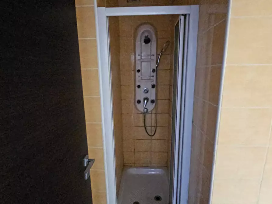 Immagine 31 di Appartamento in vendita  in Via Antonio Gargaglia a Roma