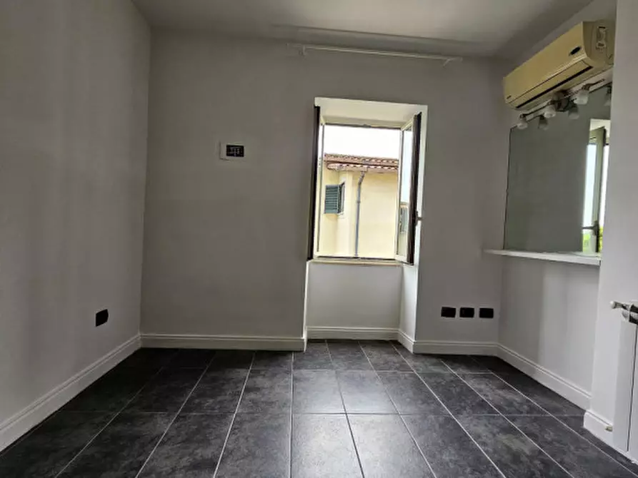 Immagine 37 di Appartamento in vendita  in Via Antonio Gargaglia a Roma