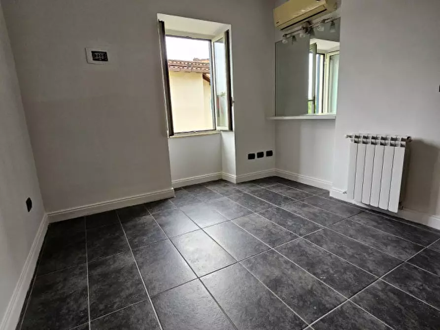 Immagine 42 di Appartamento in vendita  in Via Antonio Gargaglia a Roma