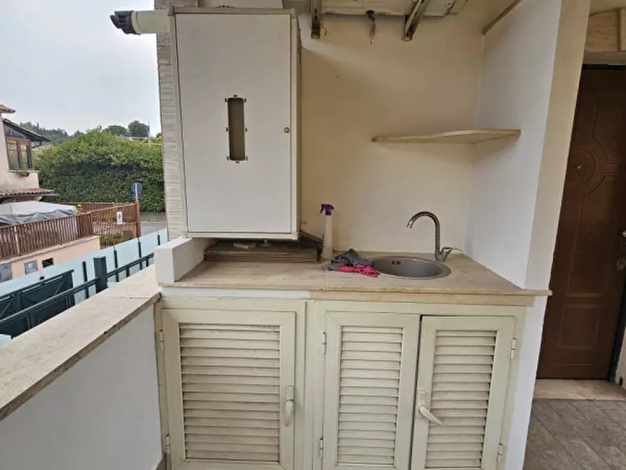 Immagine 50 di Appartamento in vendita  in Via Antonio Gargaglia a Roma