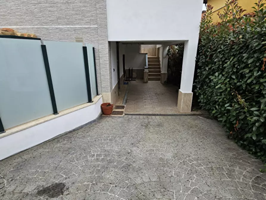 Immagine 57 di Appartamento in vendita  in Via Antonio Gargaglia a Roma