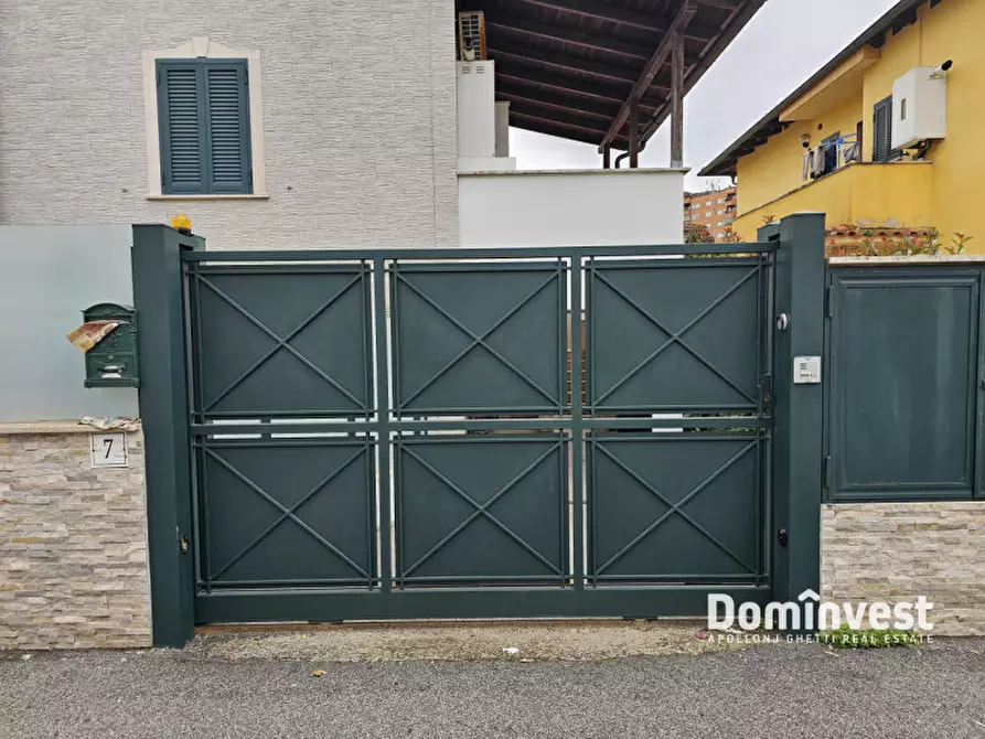 Immagine 60 di Appartamento in vendita  in Via Antonio Gargaglia a Roma