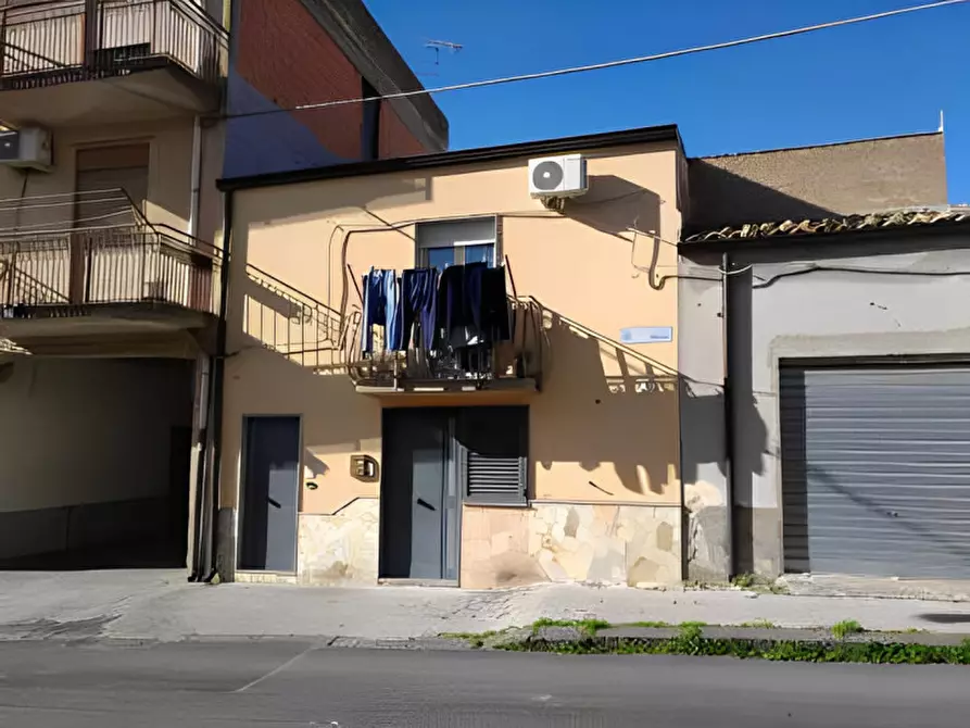 Immagine 1 di Appartamento in vendita  in Via Roma a Nissoria