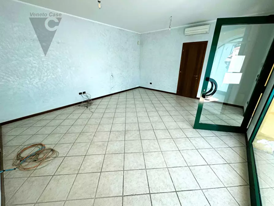 Immagine 2 di Ufficio in vendita  in Via dell'artigianato a Padova