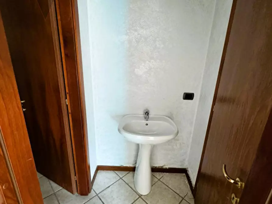 Immagine 3 di Ufficio in vendita  in Via dell'artigianato a Padova