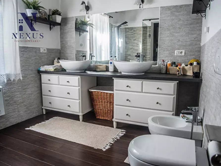 Immagine 51 di Rustico / casale in vendita  a Mondavio