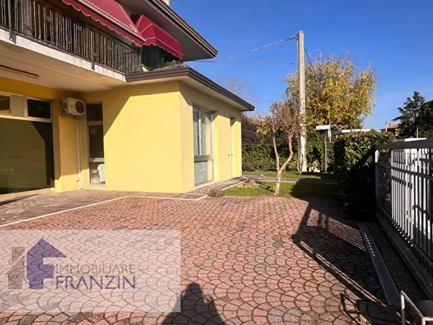 Immagine 2 di Ufficio in affitto  in VIA ARMANDO DIAZ 71 a Meolo