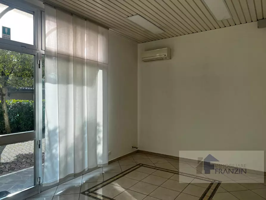 Immagine 11 di Ufficio in affitto  in VIA ARMANDO DIAZ 71 a Meolo