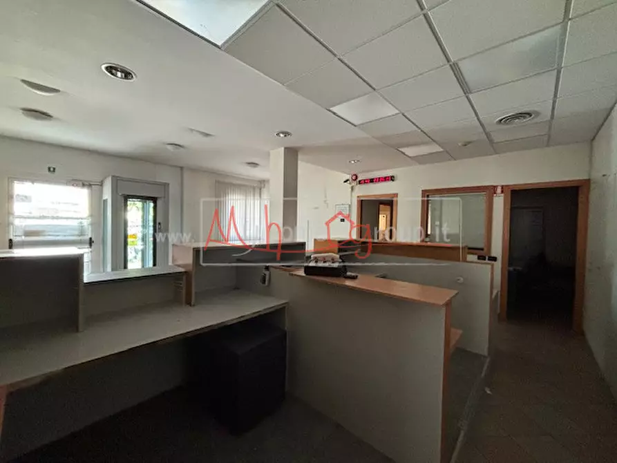 Immagine 4 di Ufficio in affitto  a Selvazzano Dentro