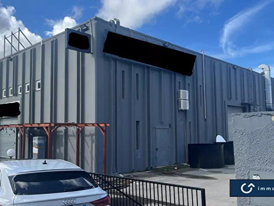 Immagine 3 di Attività commerciale in vendita  in Predda Niedda Str. 22 a Sassari