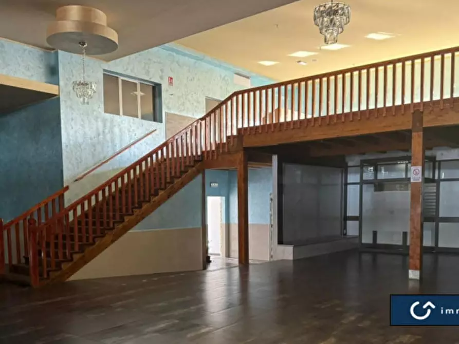 Immagine 6 di Attività commerciale in vendita  in Predda Niedda Str. 22 a Sassari