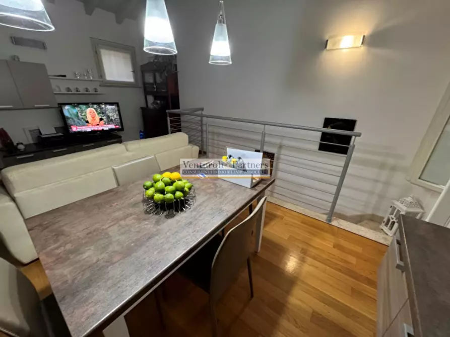 Immagine 10 di Appartamento in vendita  in via vedrine a Polpenazze Del Garda