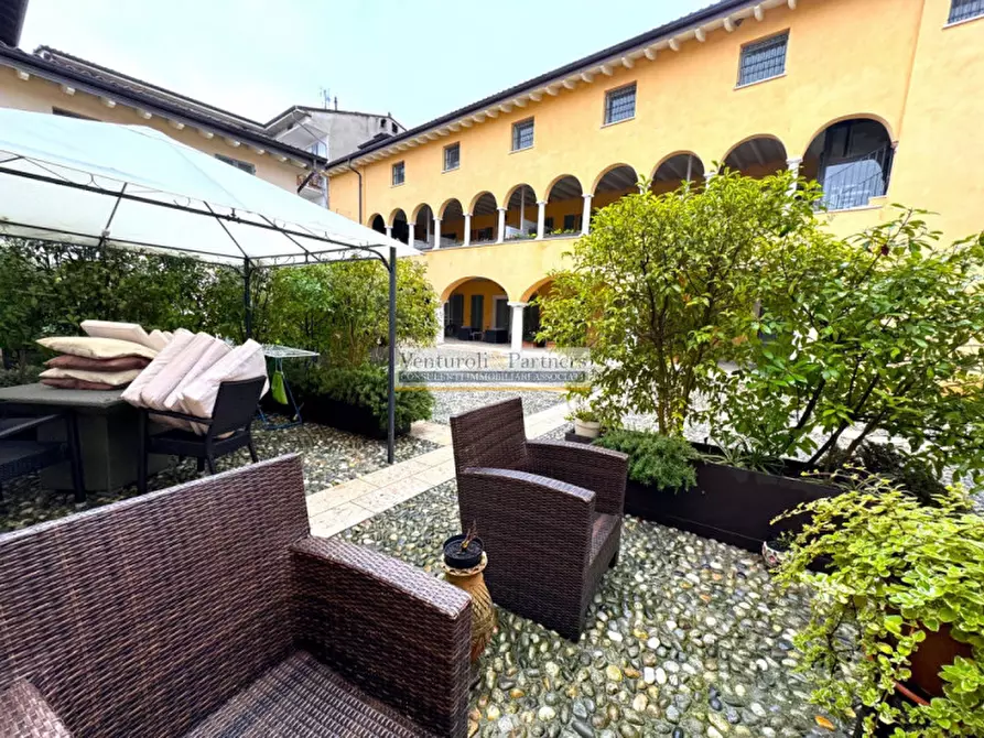 Immagine 11 di Appartamento in vendita  in via vedrine a Polpenazze Del Garda