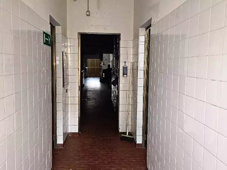 Immagine 17 di Capannone industriale in vendita  in via guerci a Langhirano