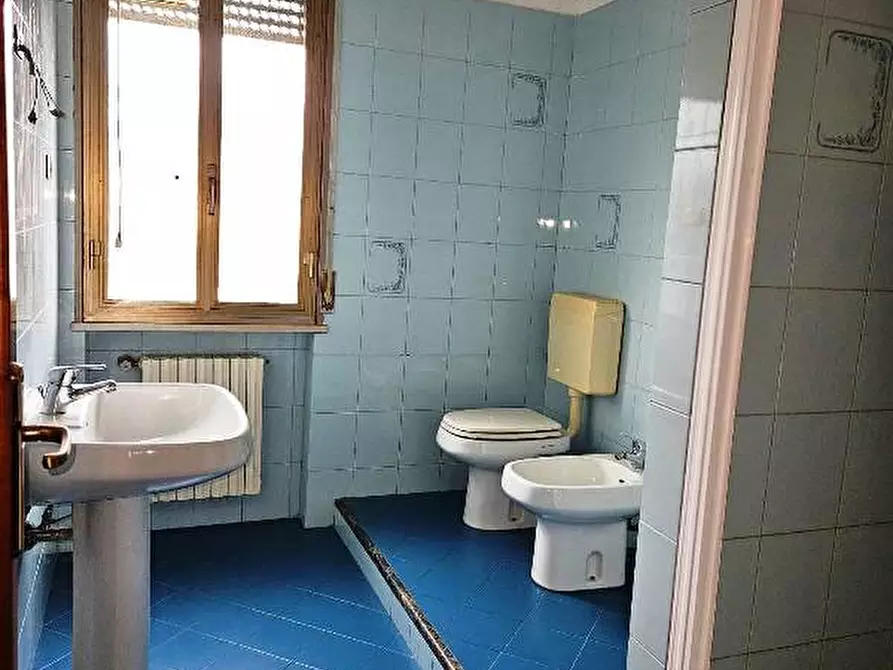 Immagine 24 di Capannone industriale in vendita  in via guerci a Langhirano