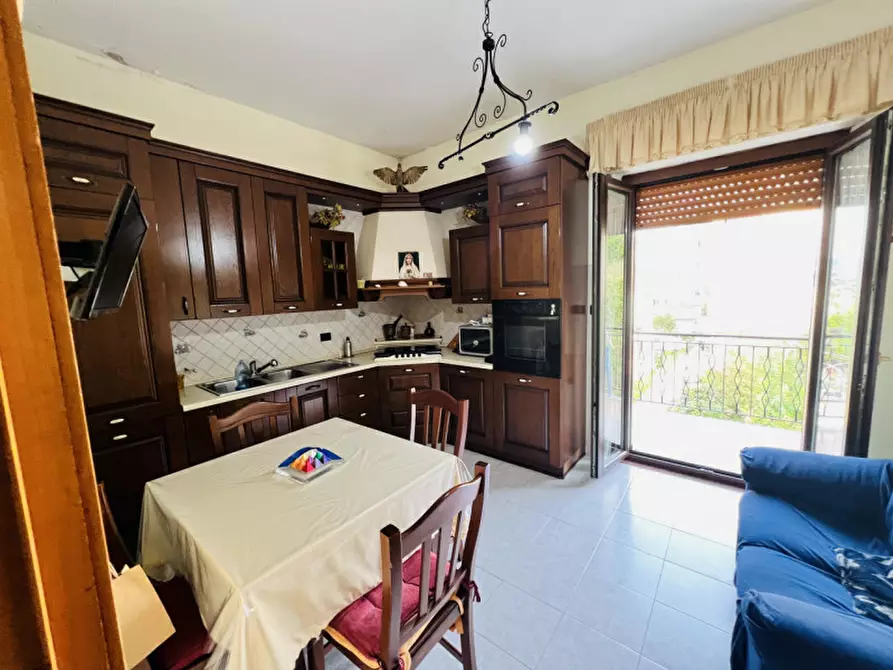 Immagine 5 di Appartamento in vendita  in Via Prangi a Pizzo