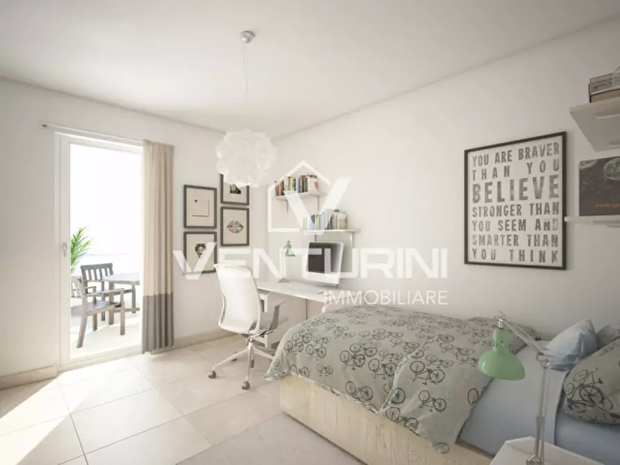 Immagine 15 di Appartamento in vendita  in Via Pianello del Lario a Roma