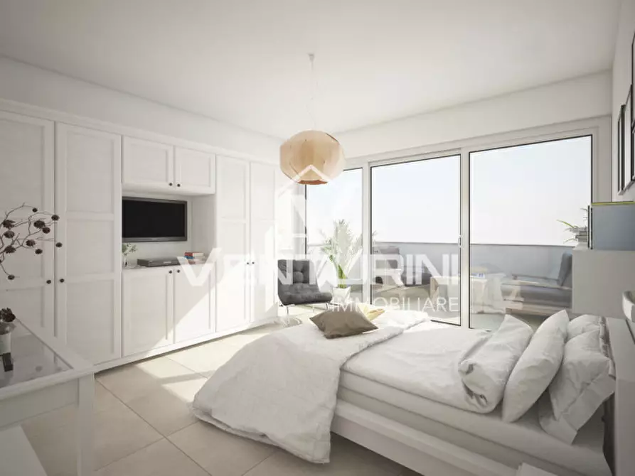 Immagine 17 di Appartamento in vendita  in Via Pianello del Lario a Roma