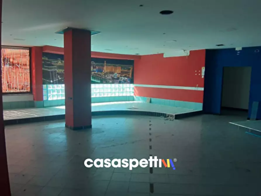Immagine 23 di Negozio in affitto  in Strada Statale 18, Capaccio Paestum a Capaccio Paestum
