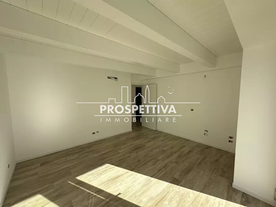 Immagine 4 di Appartamento in vendita  in via gorizia a Jesolo