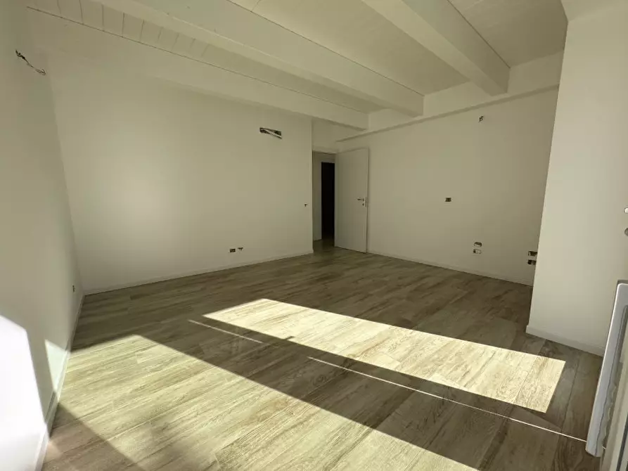 Immagine 23 di Appartamento in vendita  in via gorizia a Jesolo