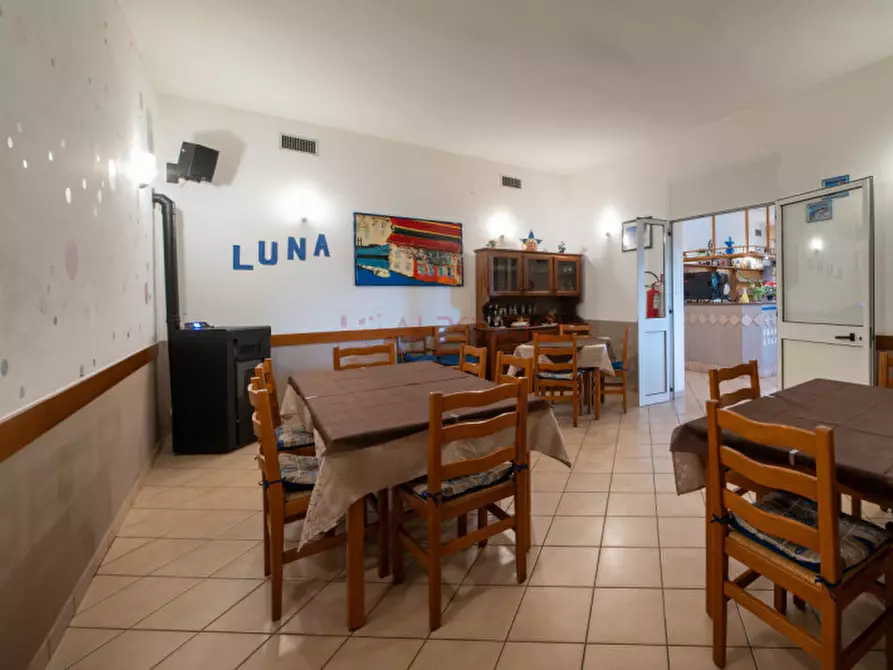 Immagine 8 di Negozio in vendita  in Via Alto Adige a Campolongo Maggiore