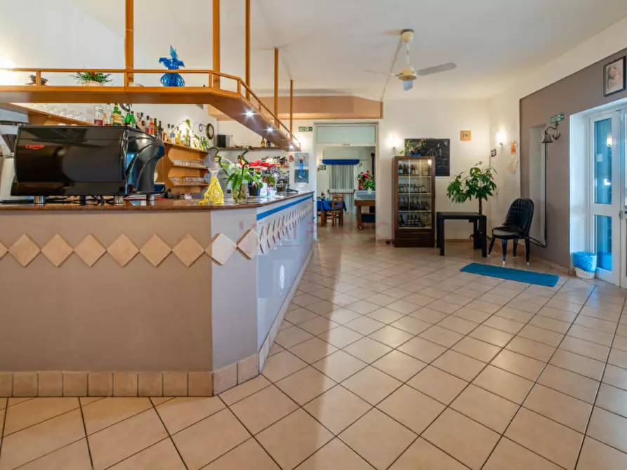 Immagine 18 di Negozio in vendita  in Via Alto Adige a Campolongo Maggiore