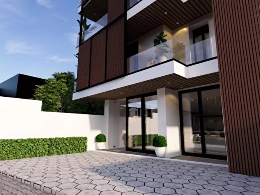 Immagine 6 di Attico in vendita  in viale Giacomo Leopardi 51 a Lecce