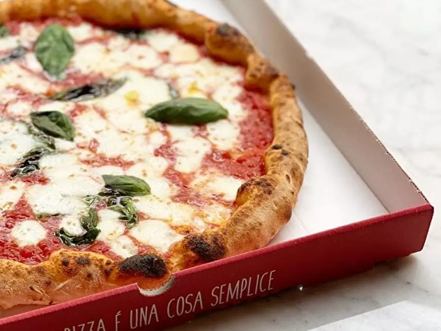 Immagine 6 di Attività commerciale in vendita  a Creazzo