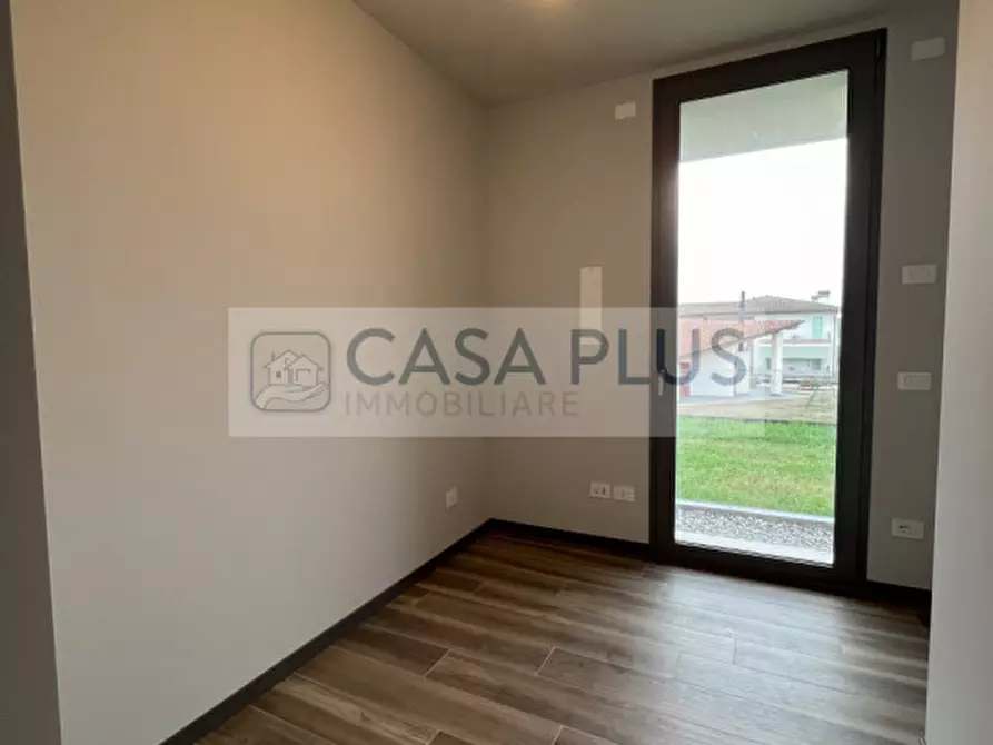 Immagine 26 di Villetta a schiera in vendita  a San Martino Di Lupari