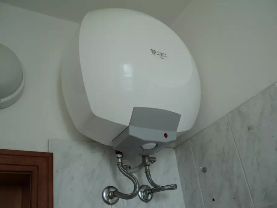 Immagine 24 di Appartamento in vendita  in VIALE ARIOSTO a Comacchio