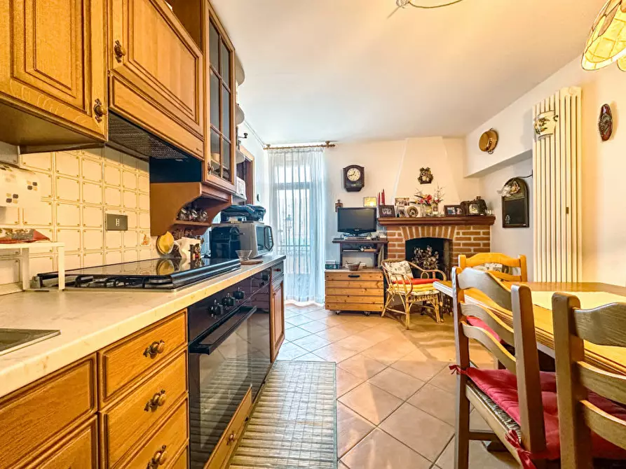 Immagine 10 di Casa indipendente in vendita  in via casali spasù, 42 a Cannobio