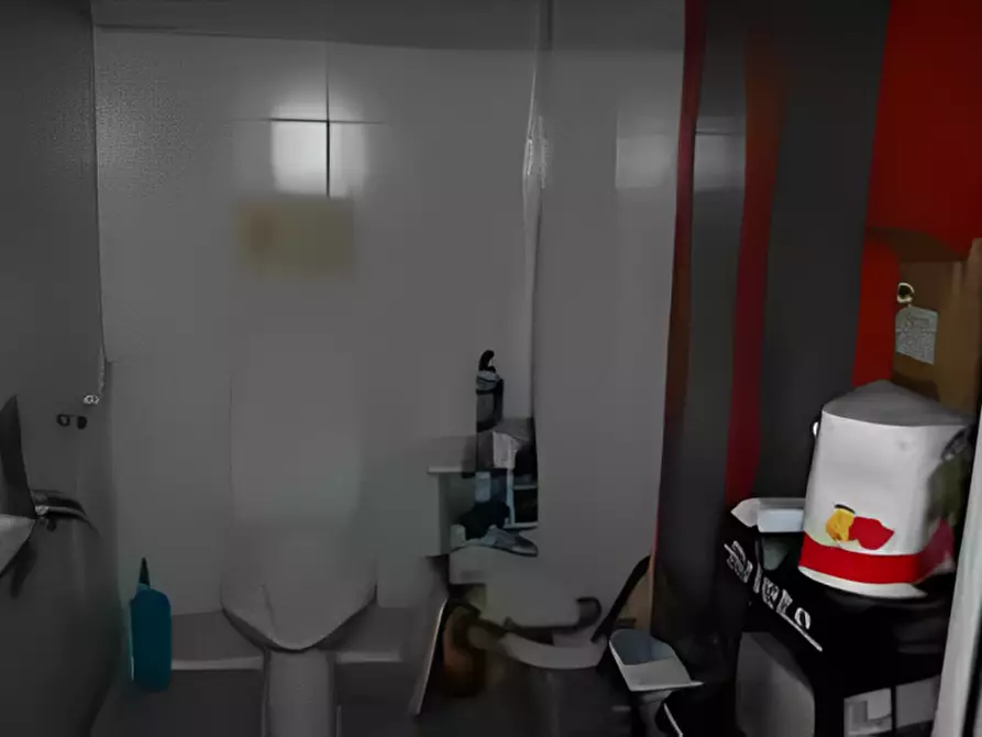 Immagine 8 di Negozio in vendita  in via don giuseppe diana, n. snc a Gubbio