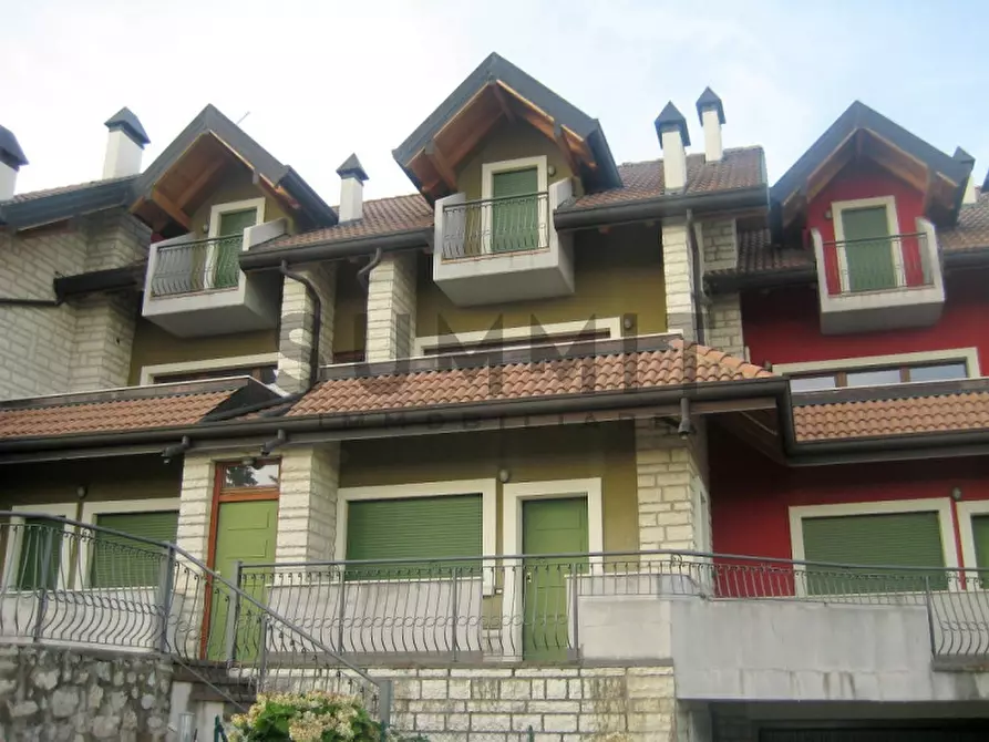 Immagine 1 di Appartamento in vendita  in Schio - limitrofi a Schio