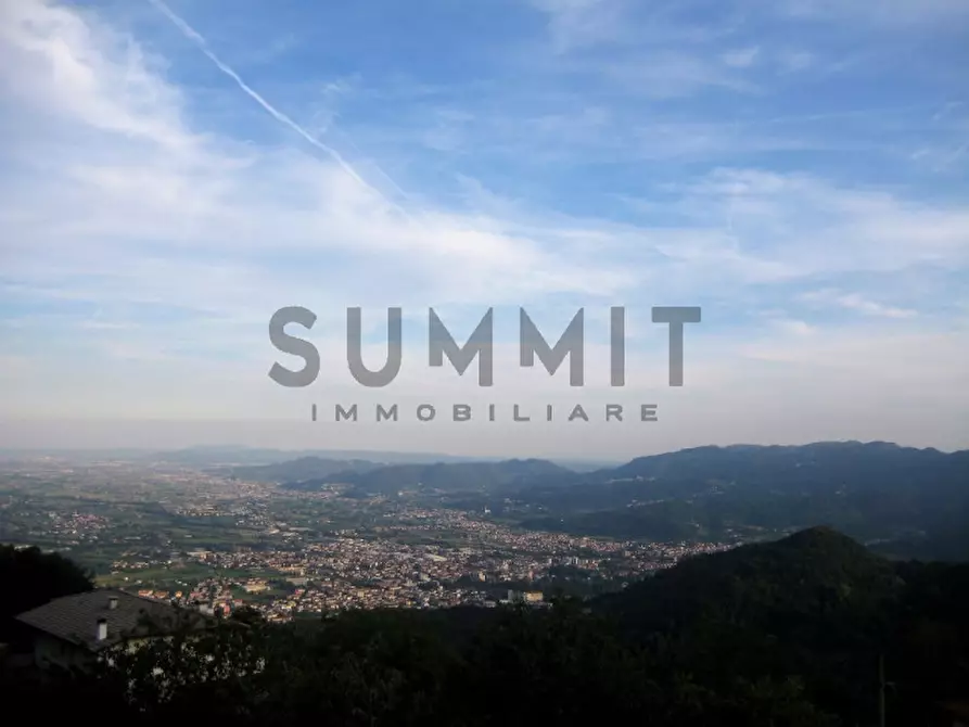 Immagine 2 di Appartamento in vendita  in Schio - limitrofi a Schio