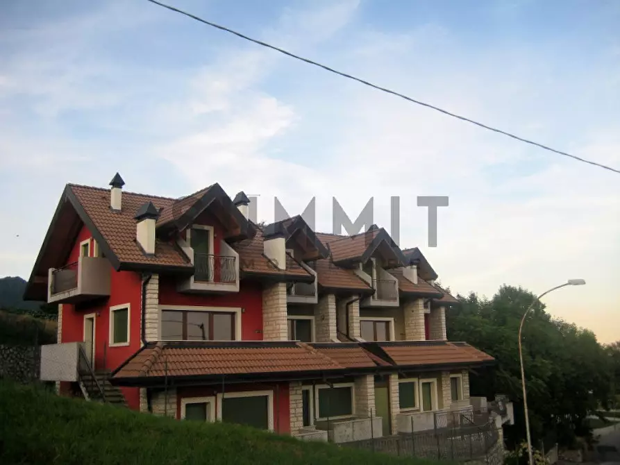 Immagine 16 di Appartamento in vendita  in Schio - limitrofi a Schio