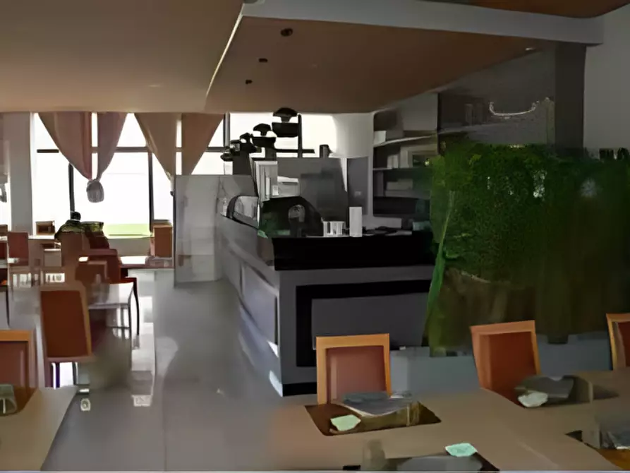 Immagine 5 di Attività commerciale in vendita  in via don giuseppe diana, n. snc a Gubbio