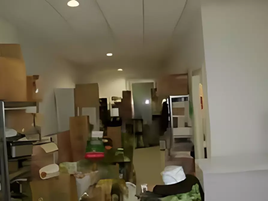 Immagine 6 di Attività commerciale in vendita  in via don giuseppe diana, n. snc a Gubbio