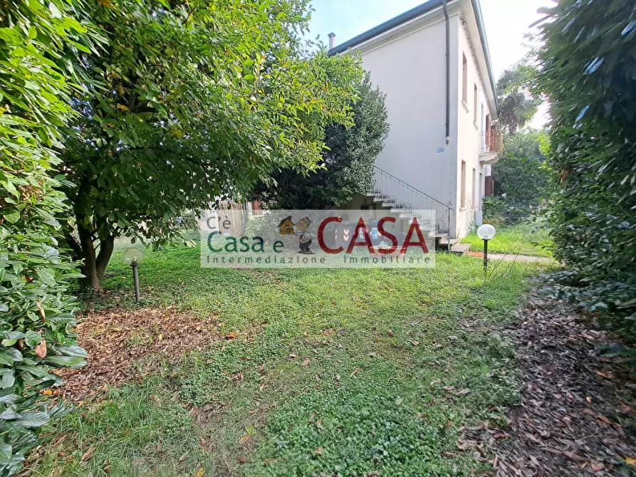 Immagine 1 di Casa bifamiliare in vendita  in Via Nicolo Macchiavelli a Padova