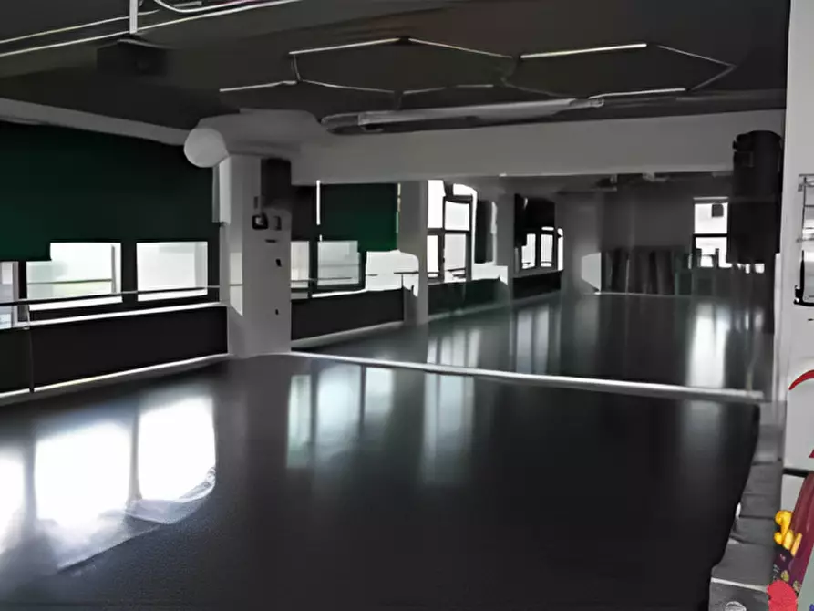 Immagine 2 di Attività commerciale in vendita  in via don giuseppe diana, n. snc a Gubbio