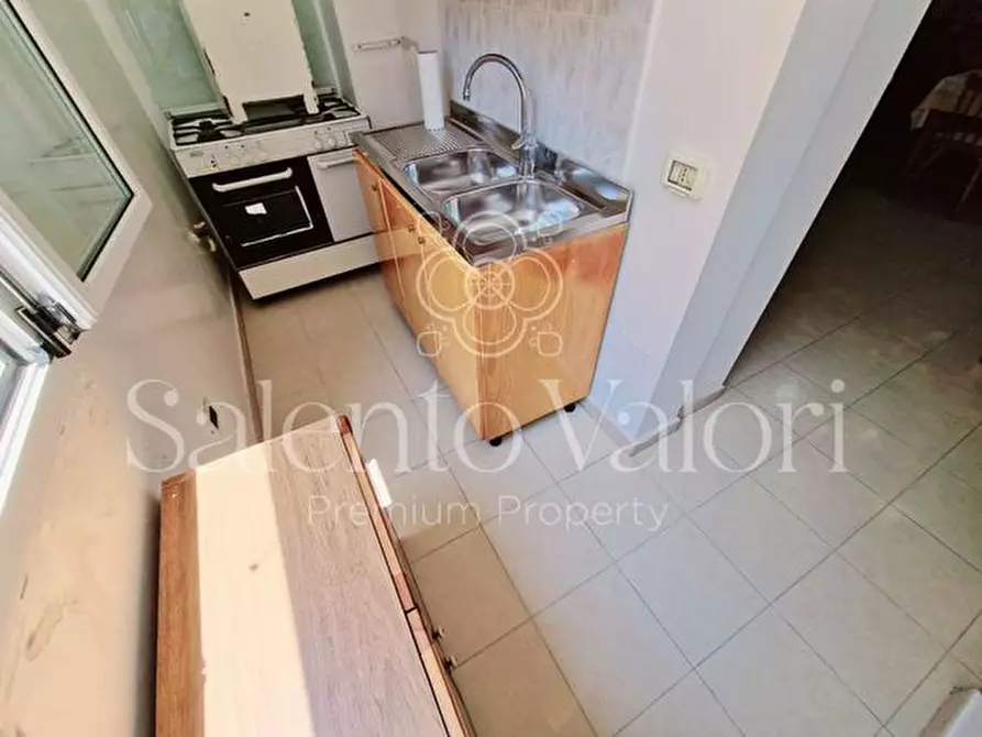 Immagine 19 di Appartamento in vendita  in Via Adige 26 a Casarano