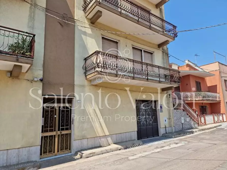 Immagine 46 di Appartamento in vendita  in Via Adige 26 a Casarano