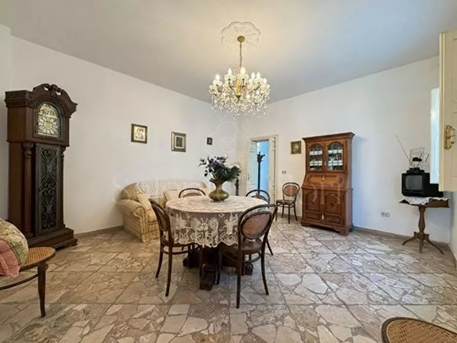 Immagine 18 di Casa indipendente in vendita  in Via Felice Trizio 1 a Collepasso