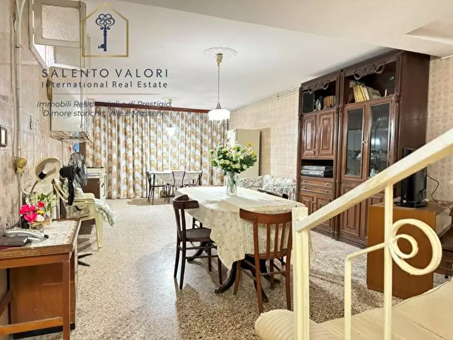 Immagine 33 di Casa indipendente in vendita  in Via Felice Trizio 1 a Collepasso
