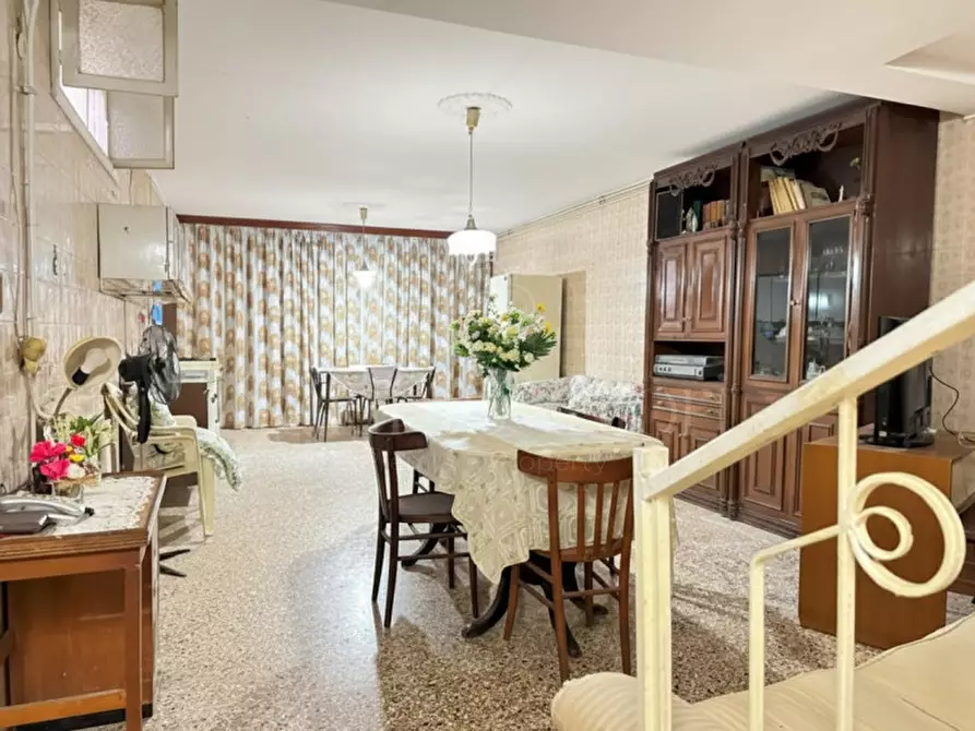 Immagine 33 di Casa indipendente in vendita  in Via Felice Trizio 1 a Collepasso