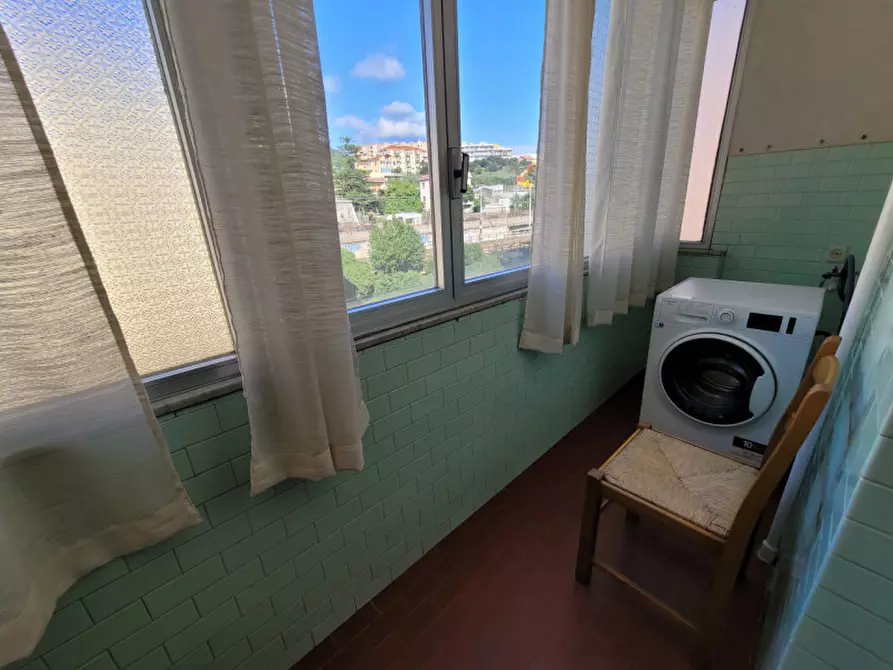 Immagine 13 di Appartamento in vendita  in Via Nizza 80 a Savona