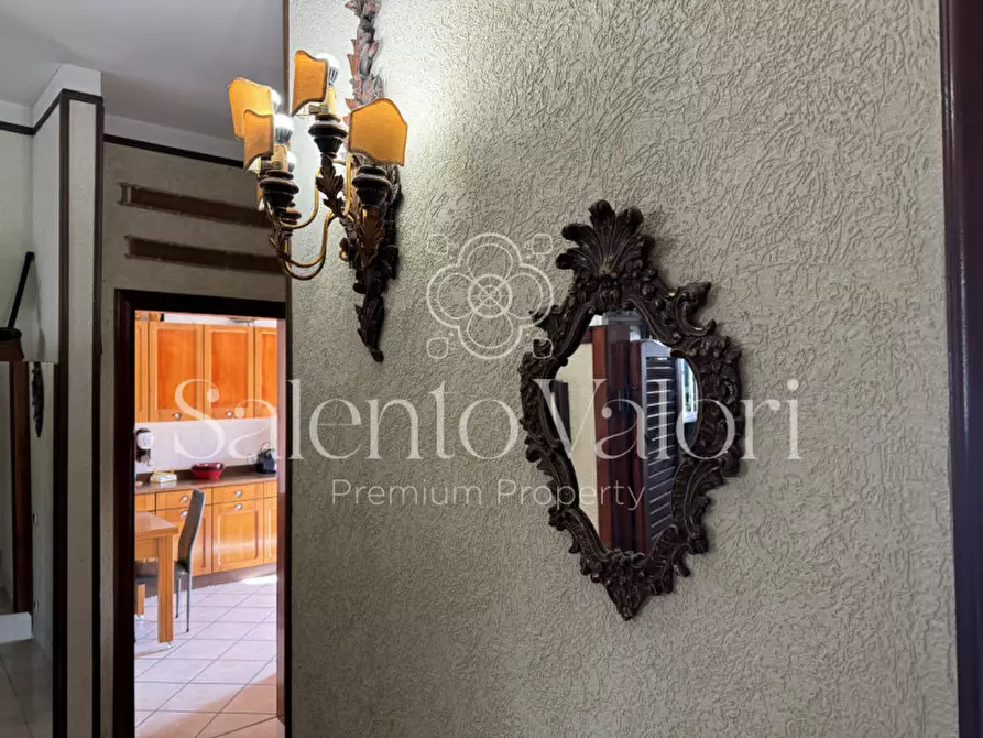 Immagine 3 di Casa bifamiliare in vendita  in Via Agnesi 112 a Casarano