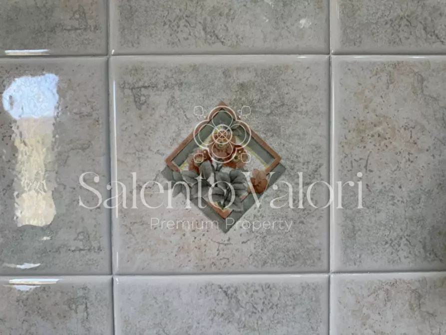 Immagine 15 di Casa bifamiliare in vendita  in Via Agnesi 112 a Casarano