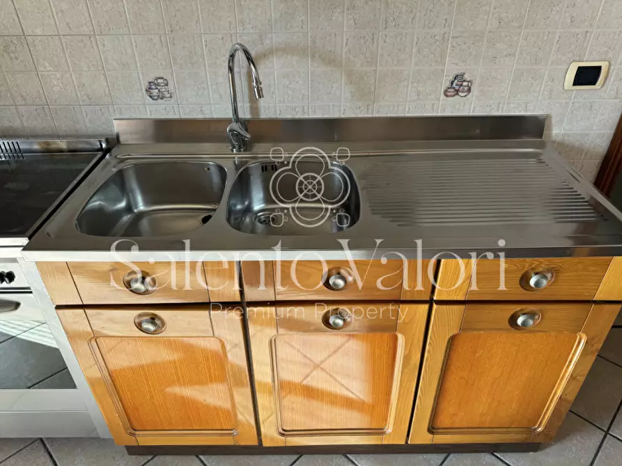 Immagine 22 di Casa bifamiliare in vendita  in Via Agnesi 112 a Casarano