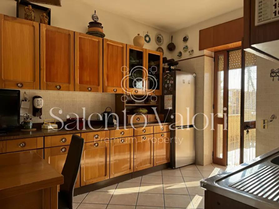 Immagine 23 di Casa bifamiliare in vendita  in Via Agnesi 112 a Casarano